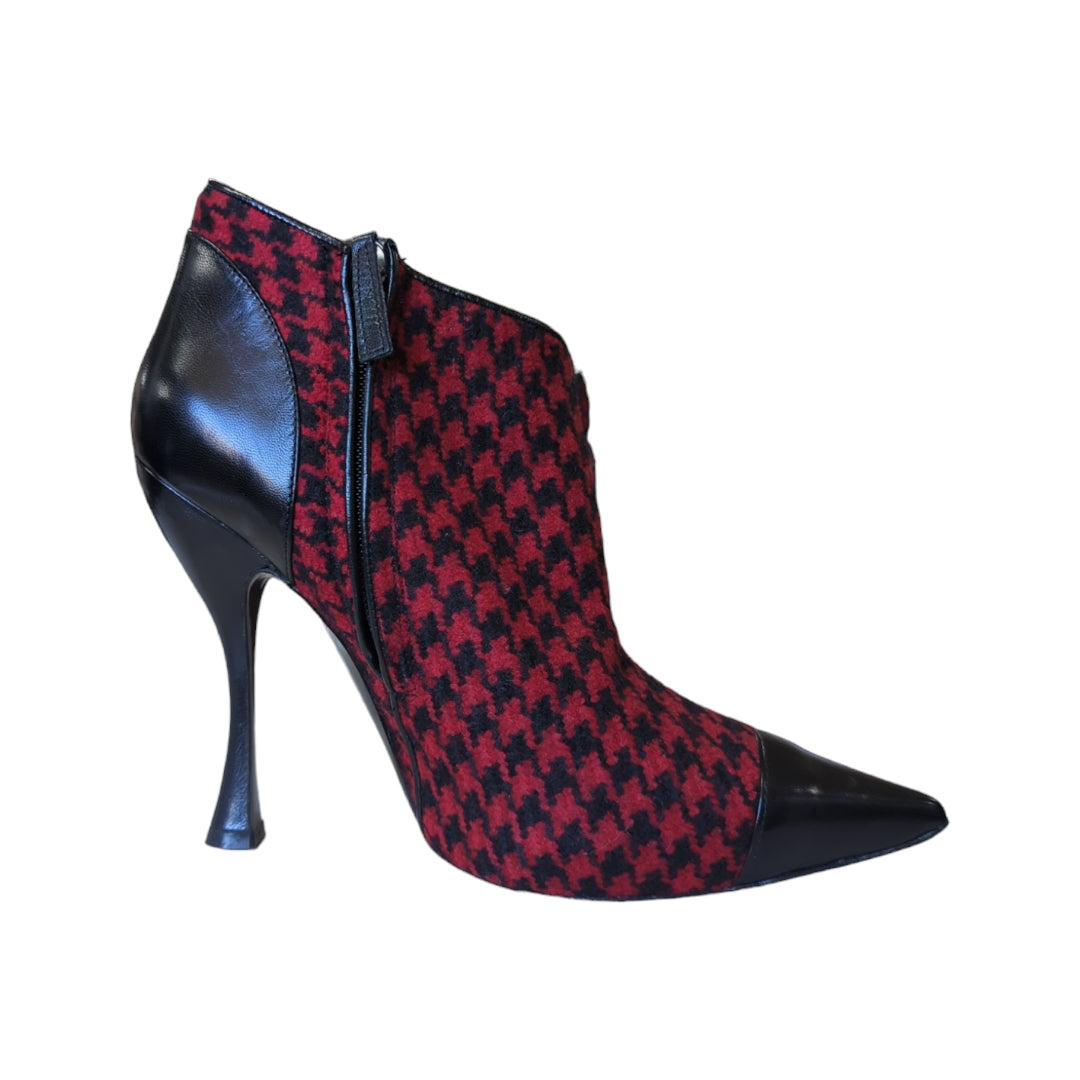 Alexander McQueen Ankle Boots with Houndstooth Detail